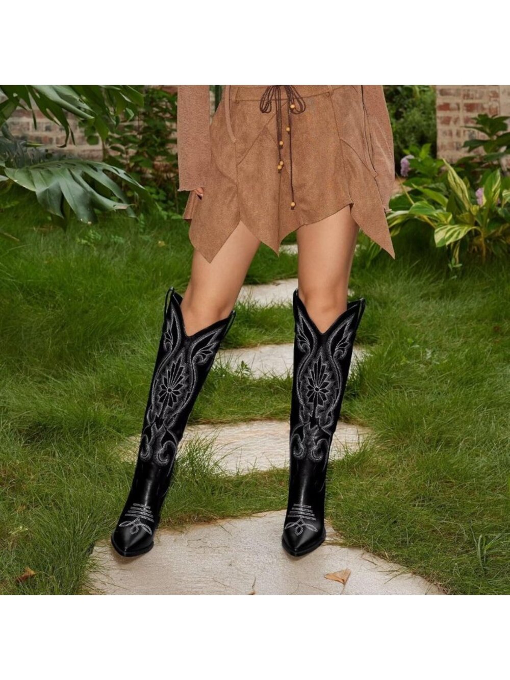 Stylish Women's Knee High Cowboy Boots | Embroidered Pointed Toe | Chunky Heel - Picture 2 of 7